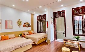 Lushstay Family - Hanoi Train Station